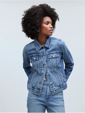 Madewell The Jean Jacket in Medford Wash Size Medium